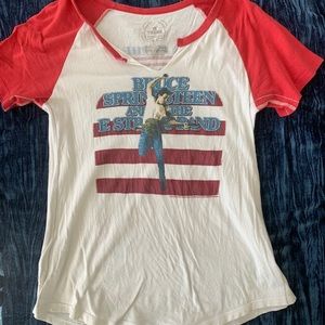 Lot of 6 graphic tees (4 trunk ltd 2 chaser)